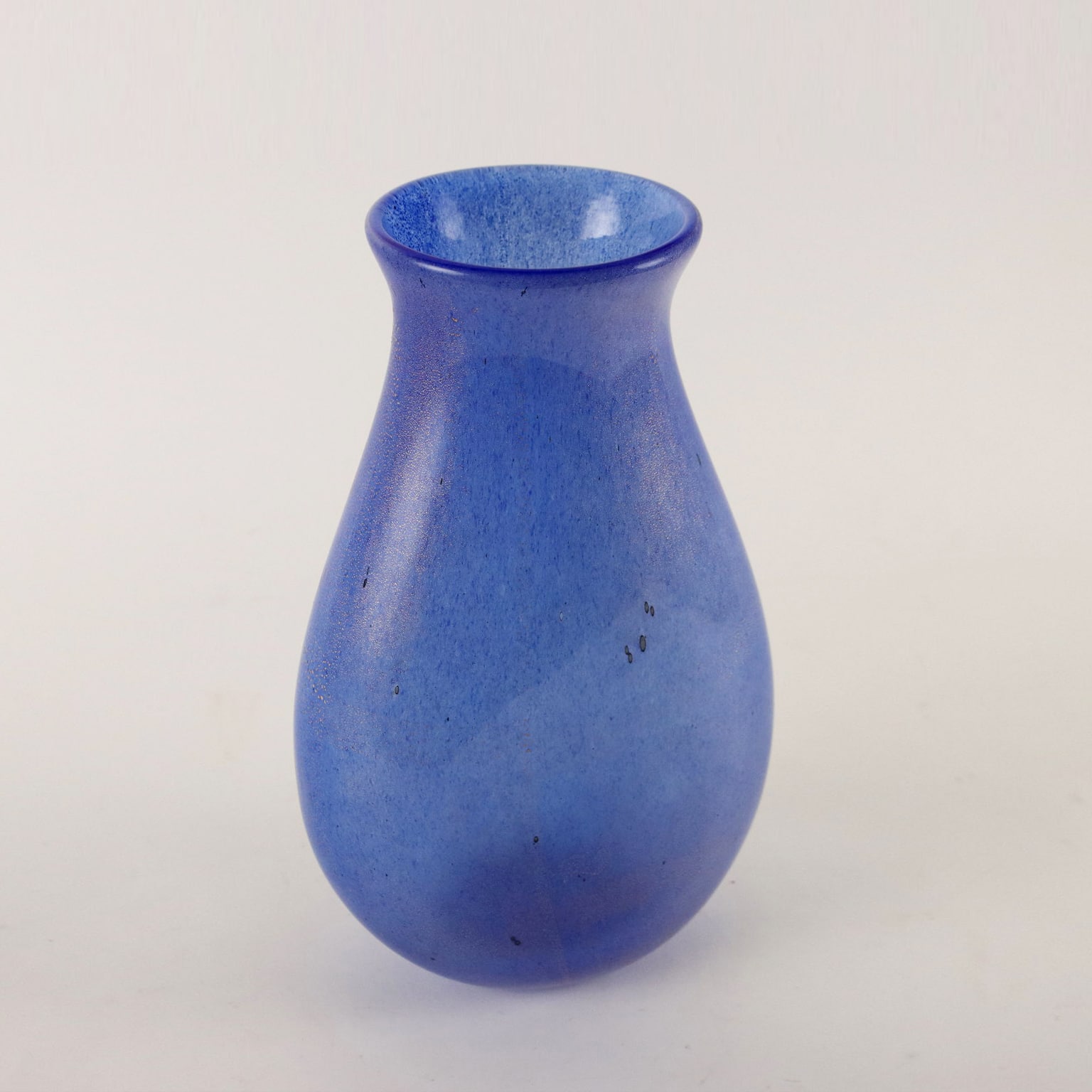 Vaso blu in vetro di Murano