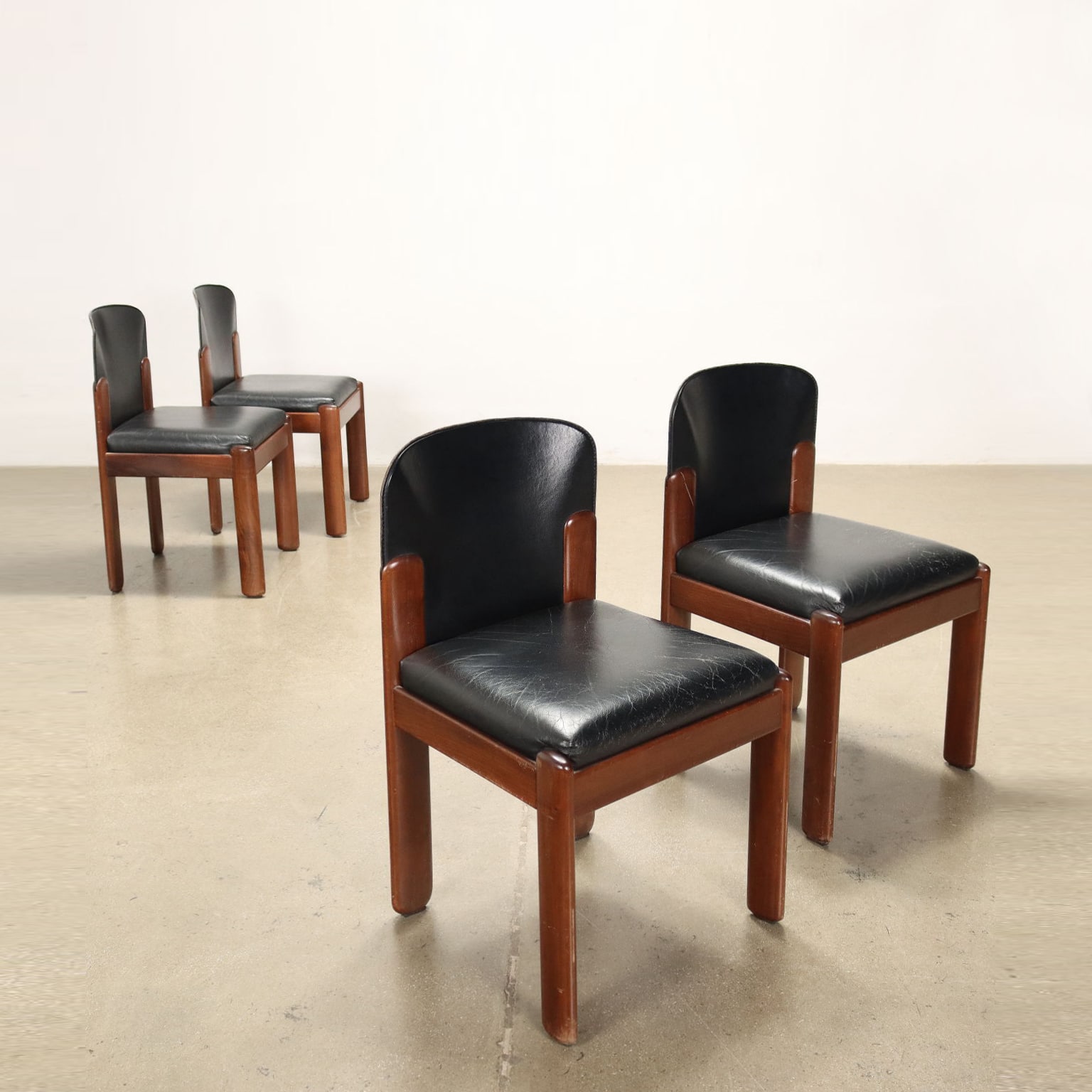 Set di quattro sedie anni '70 Bernini