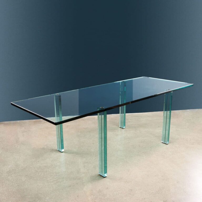 Tavolo modello 'Teso' Renzo Piano
