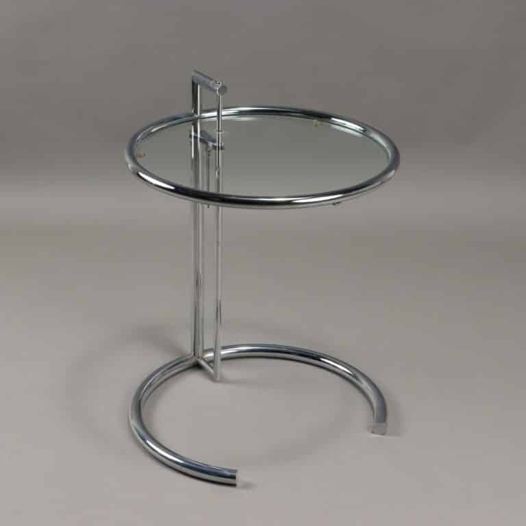 Tavolino 'E1027' by Eileen Gray