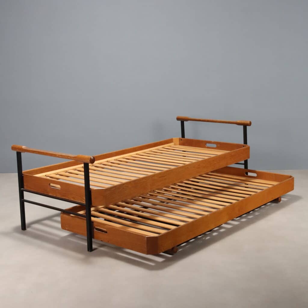Daybed 'L 75' by Osvaldo Borsani
