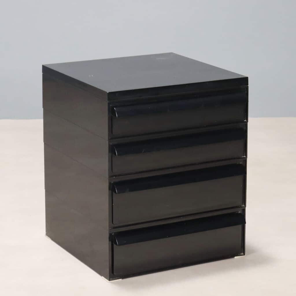Cassettiera '4602' by Simon Fussel per Kartell