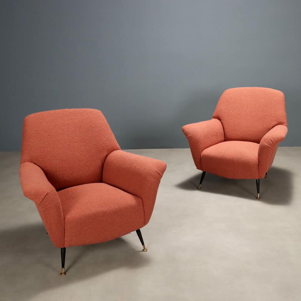 Due Poltrone anni '60 color salmone