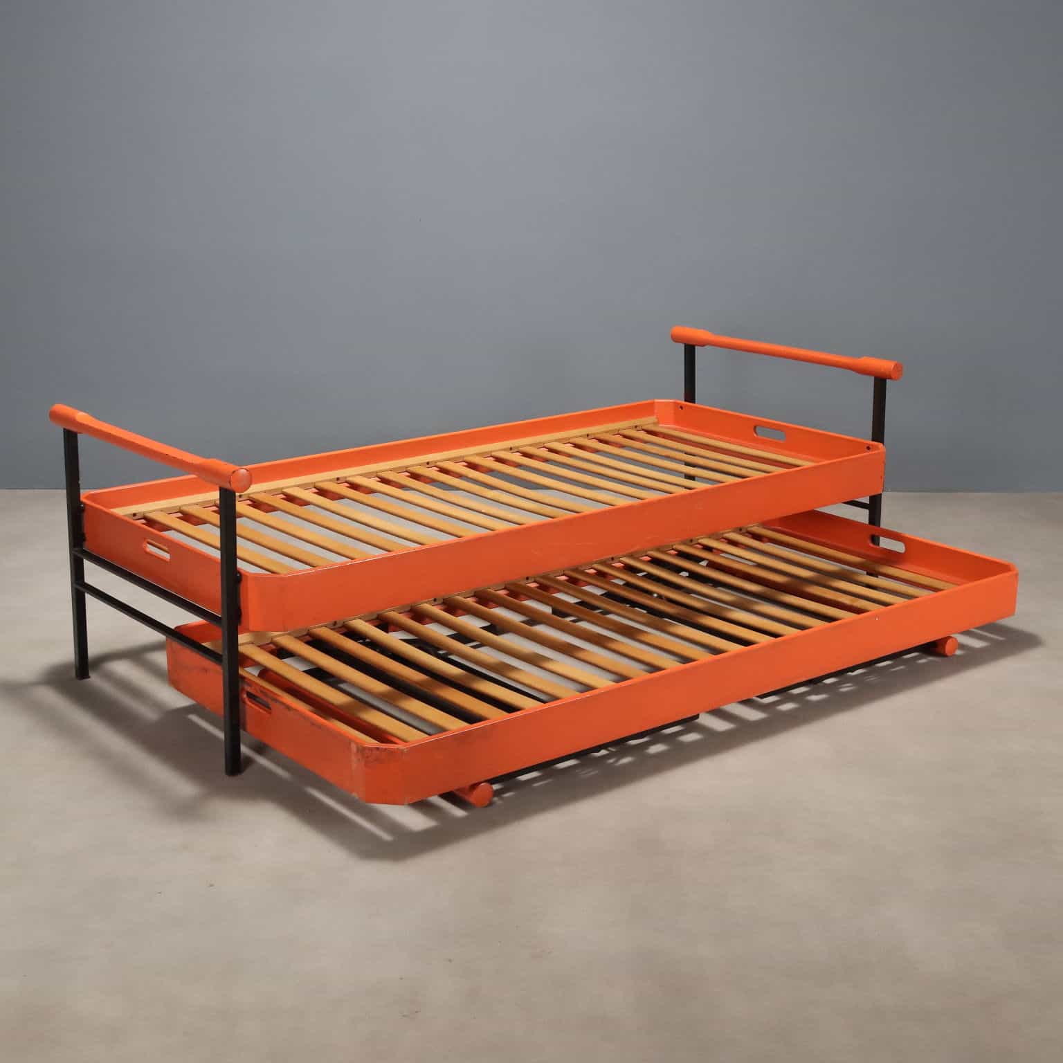 Daybed 'L 75' by Osvaldo Borsani arancione