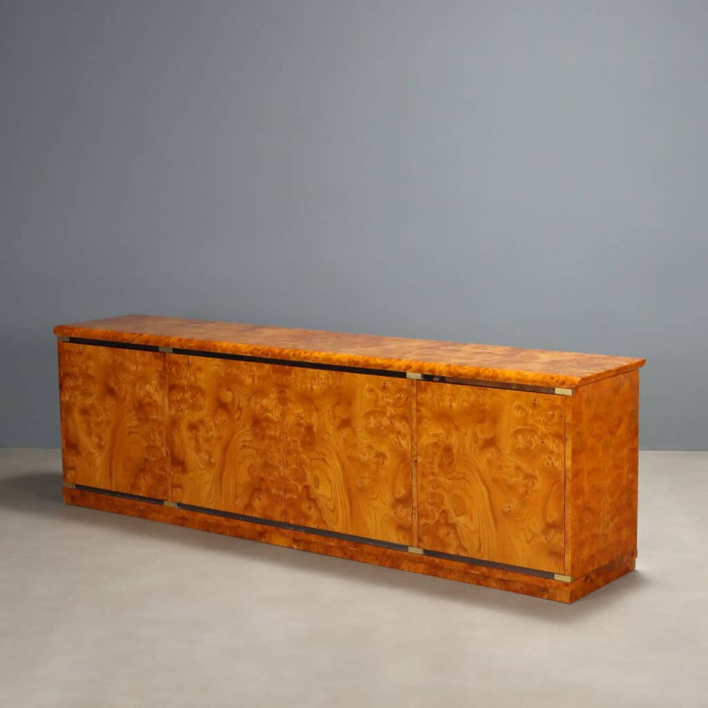 Sideboard in radica anni '70