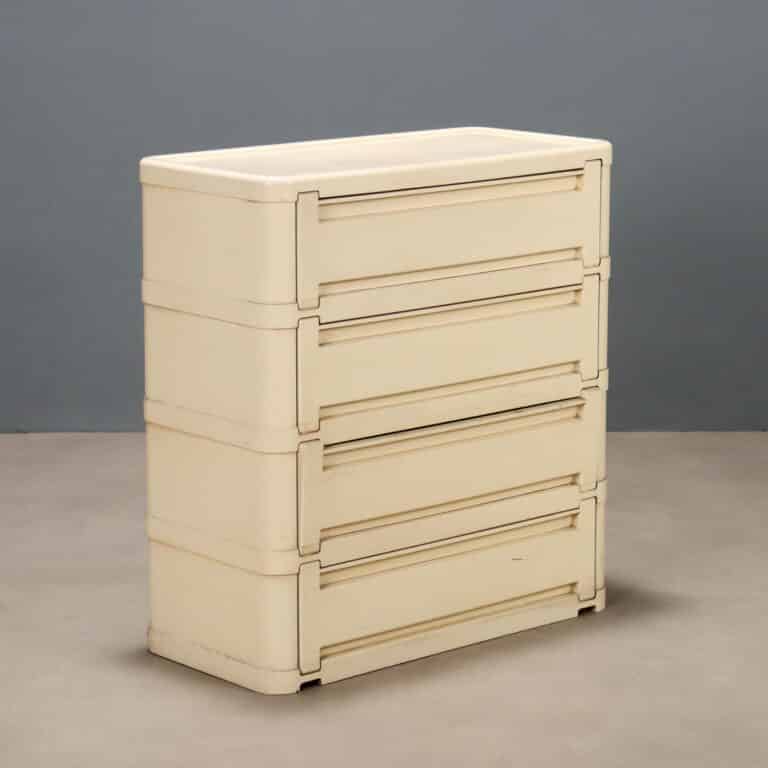 Cassettiera '4963' di Olaf von Bohr per Kartell