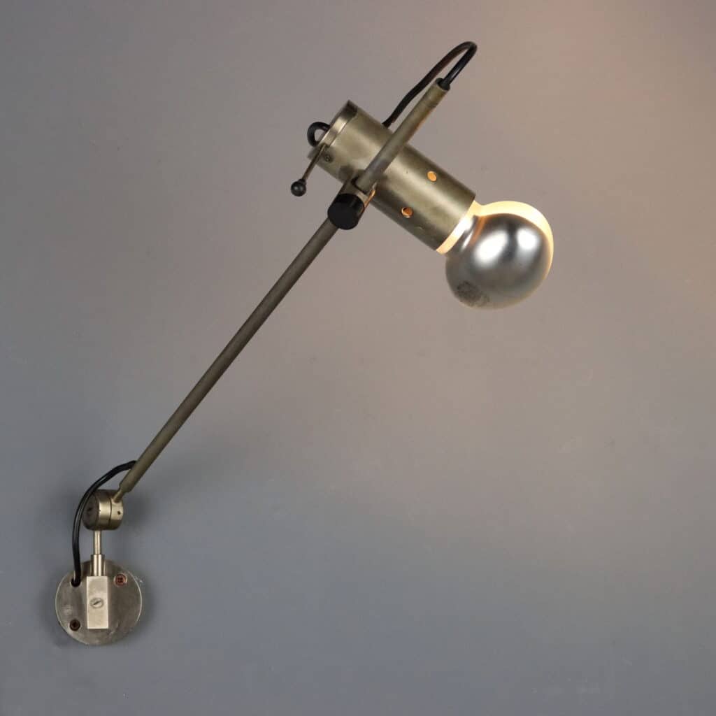 Lampada modello '194' by Tito Agnoli
