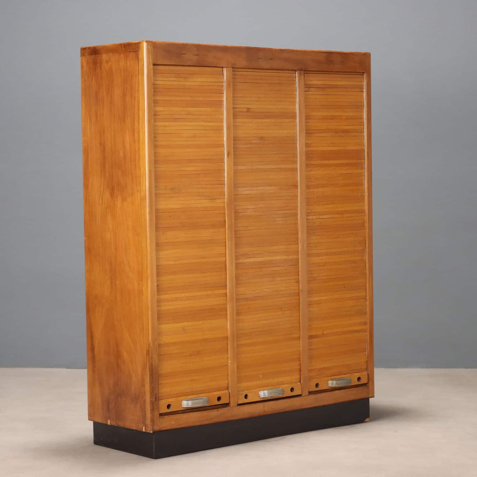 Mobile con serrandina anni '50