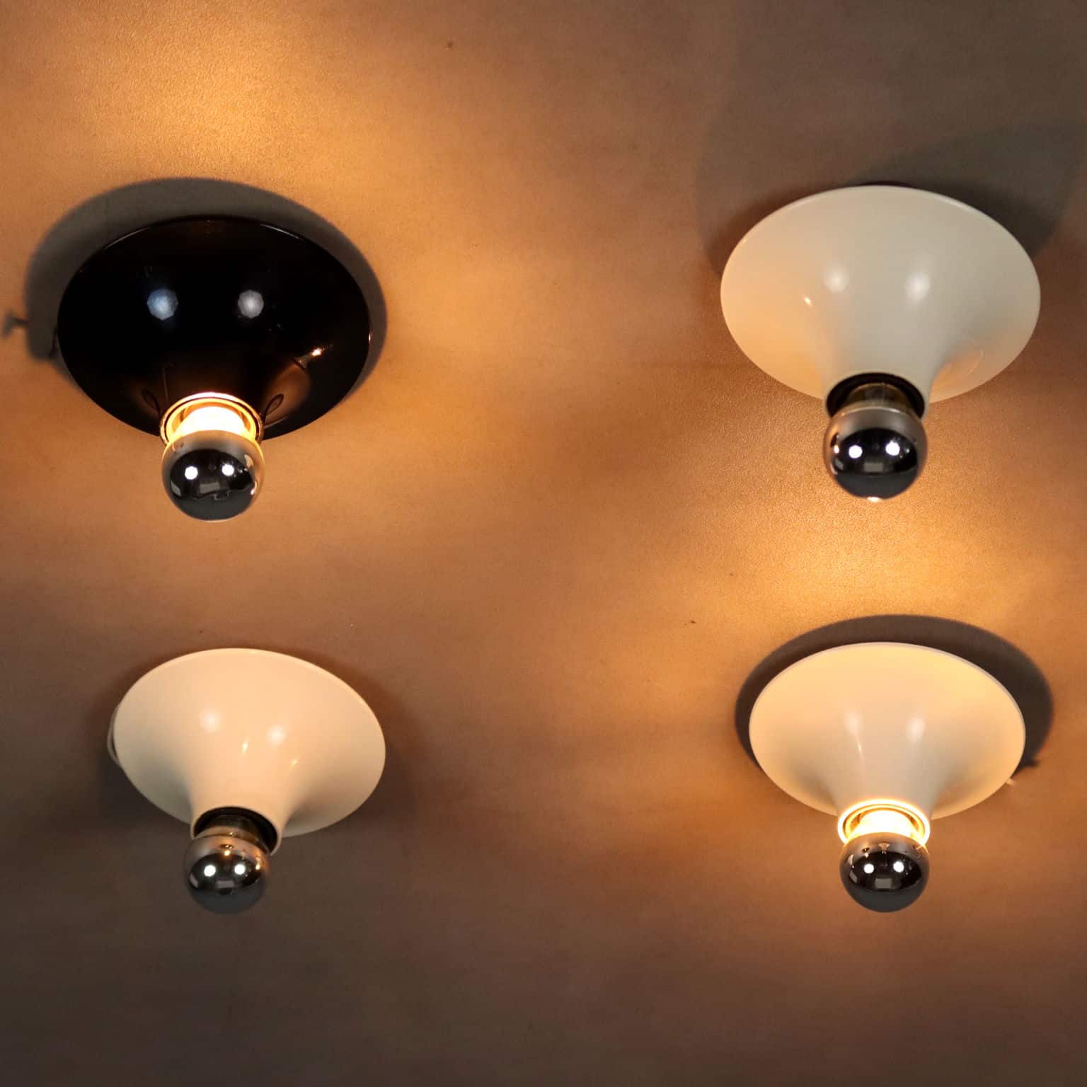 Quattro Lampade 'Teti' Artemide