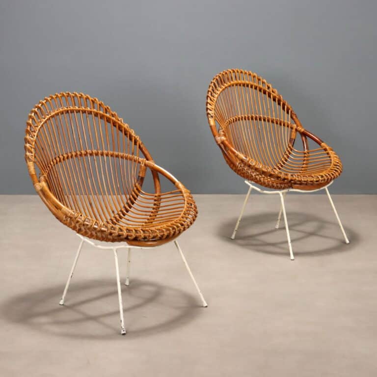 Due Poltroncine vintage in vimini e bambù