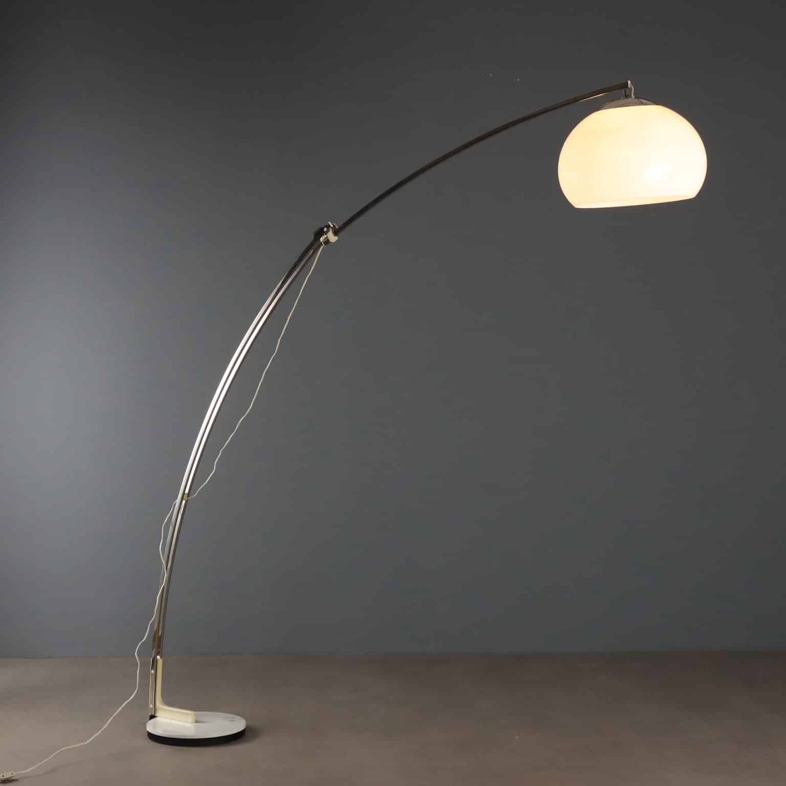 Lampada da terra Reggiani anni '70