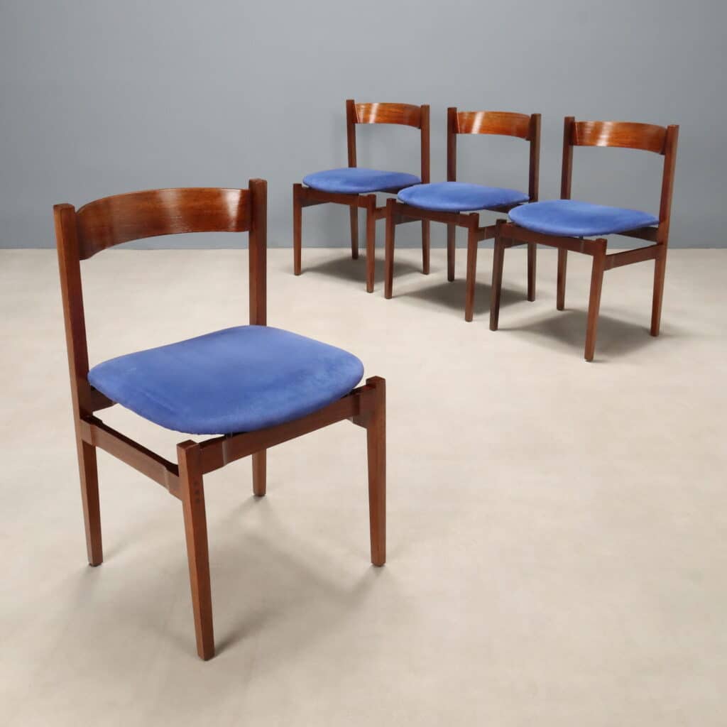 Sedie '101' by Gianfranco Frattini per Cassina