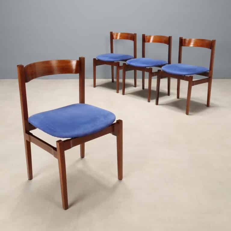 Sedie '101' by Gianfranco Frattini per Cassina