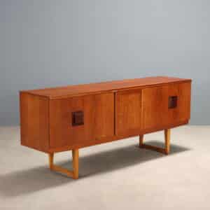 Sideboard anni '60 con vano bar