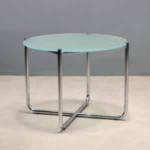 Tavolino 'E01M' by Knoll