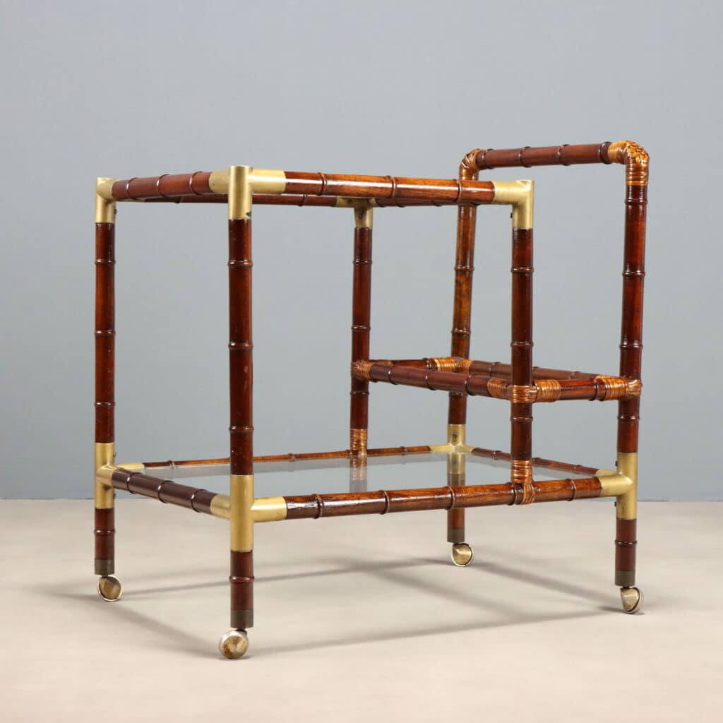 Carrello bar anni '60 in bamb&ugrave; e ottone
