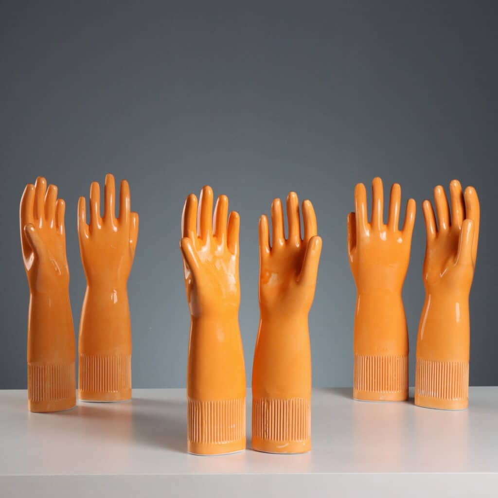 Sei guanti Pirelli in ceramica