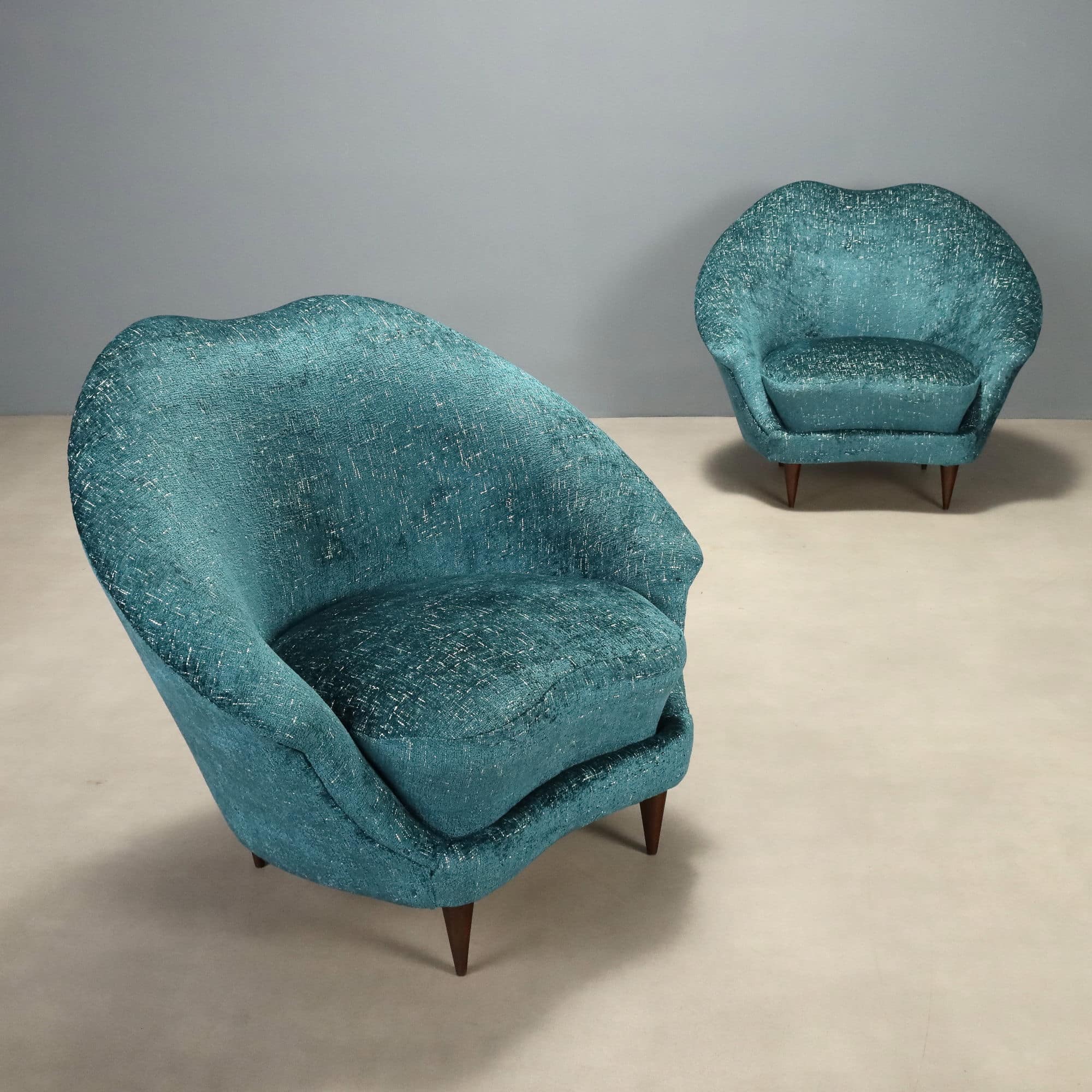 Due Poltrone anni '50 tipo Munari